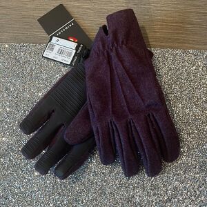 City Keeper Gloves tech fleece Lululemon in S/M mens NWT